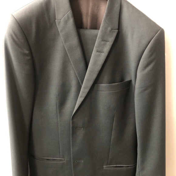 Tiger suit - Picture 1 of 4